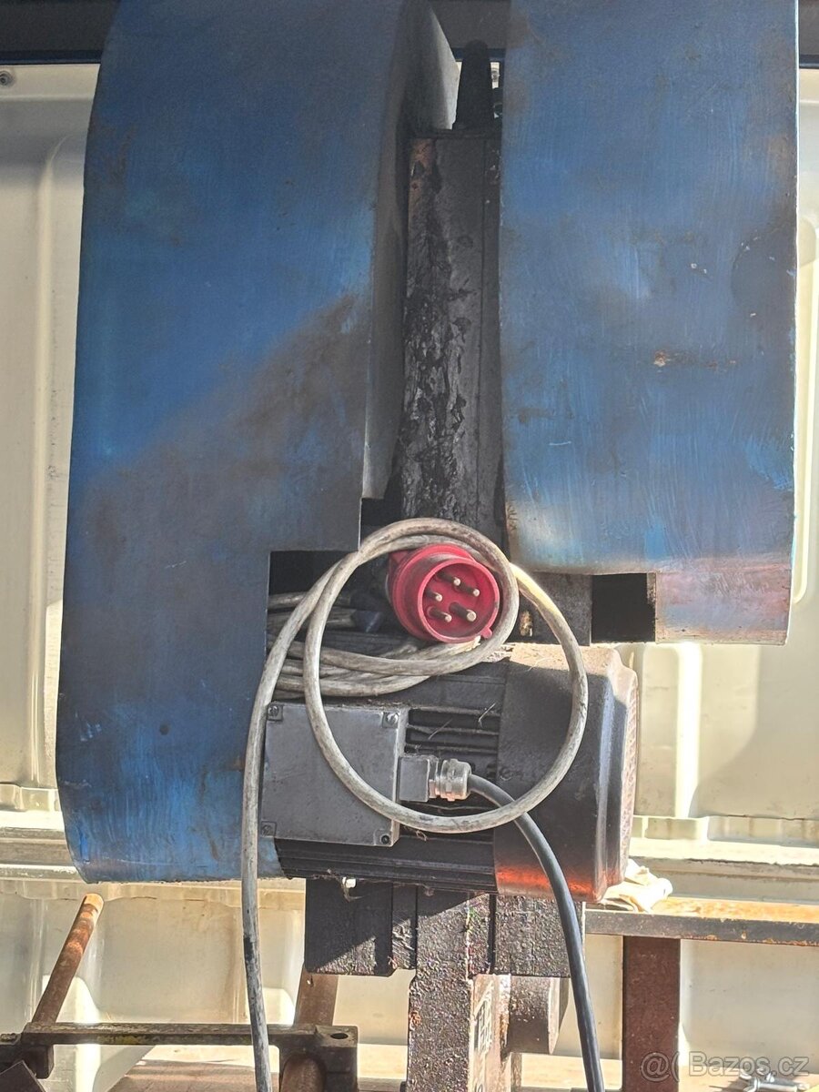 Profilové nůžky na podstavci - 2