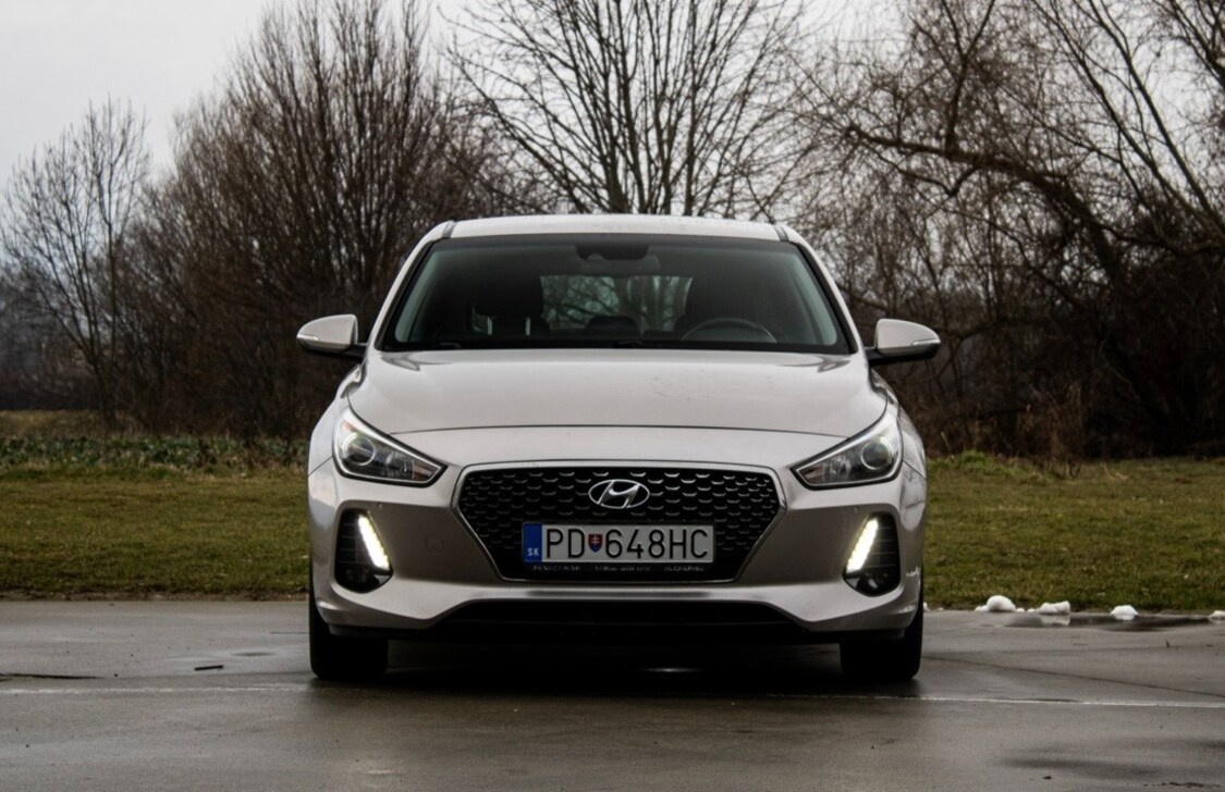 Hyundai i30 1.6 CRDi automat - 2