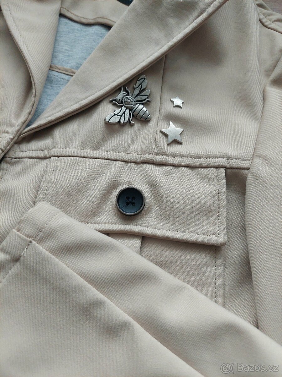 Vel. XS/S Reserved béžová crop bunda s kapsami - 2