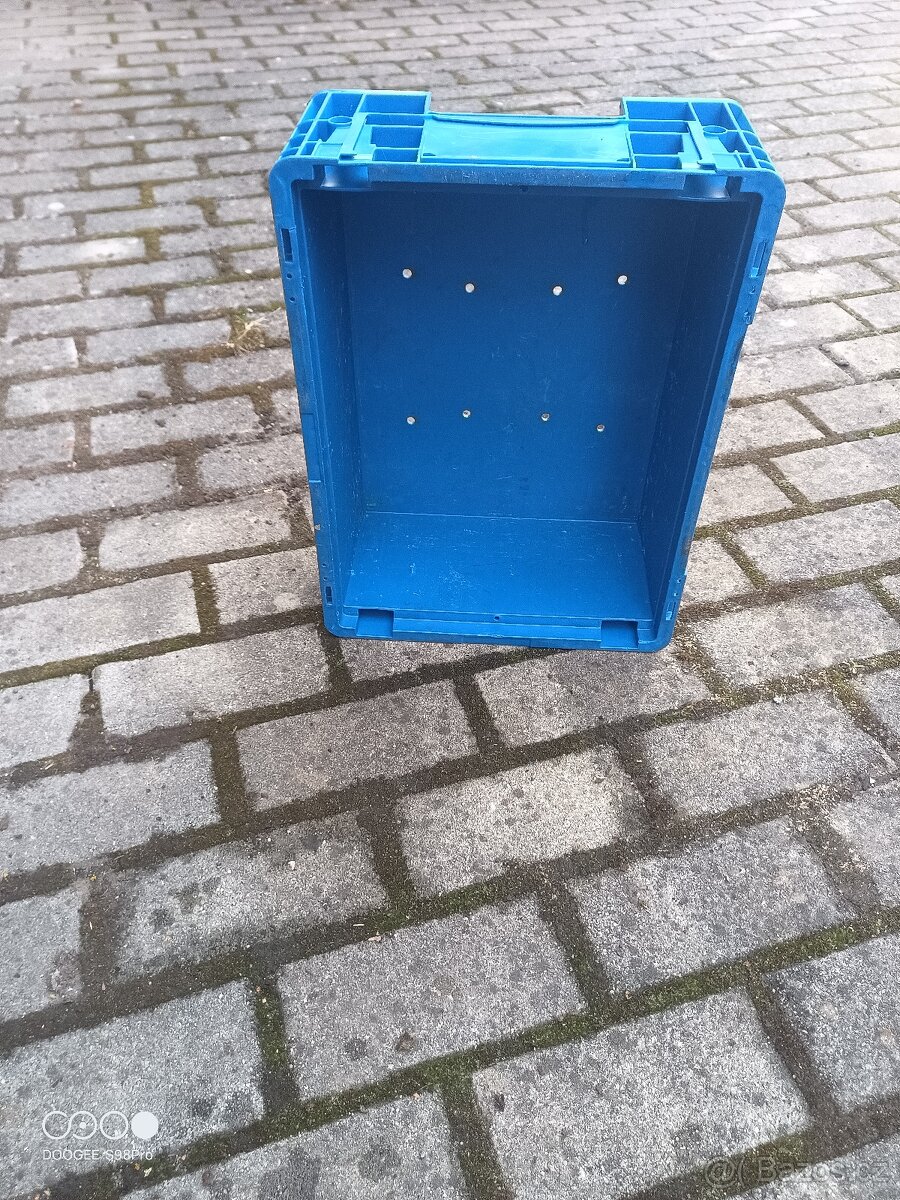 Plastové přepravky - 2