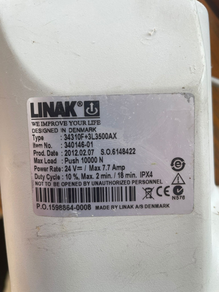 Lineární motor "pístnice" LINAK - 2