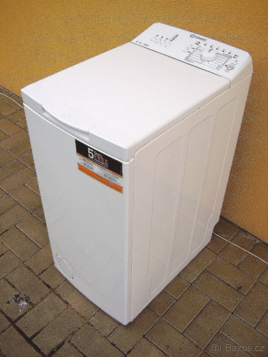 Pračka INDESIT s vrchním plněním - 2