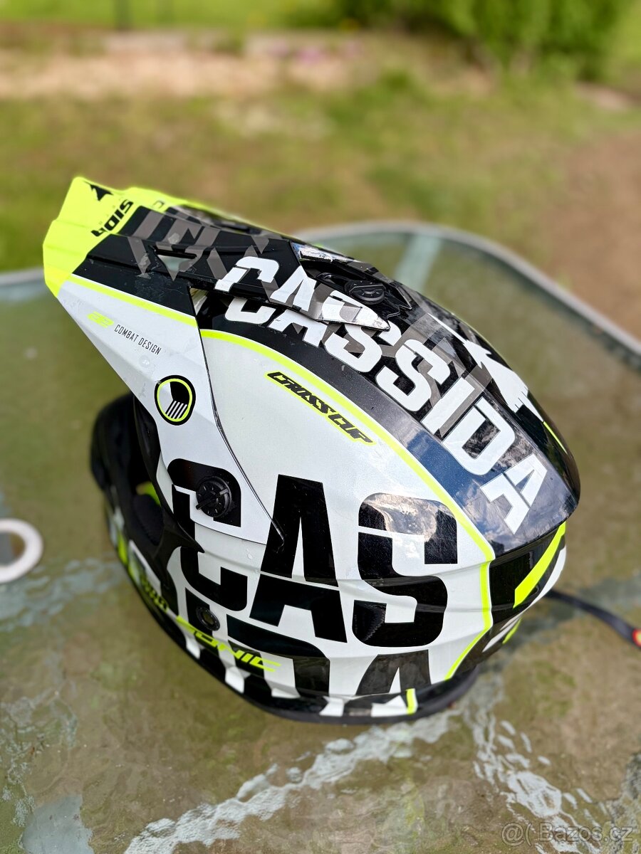 Motokrosová helma Cassida - 2