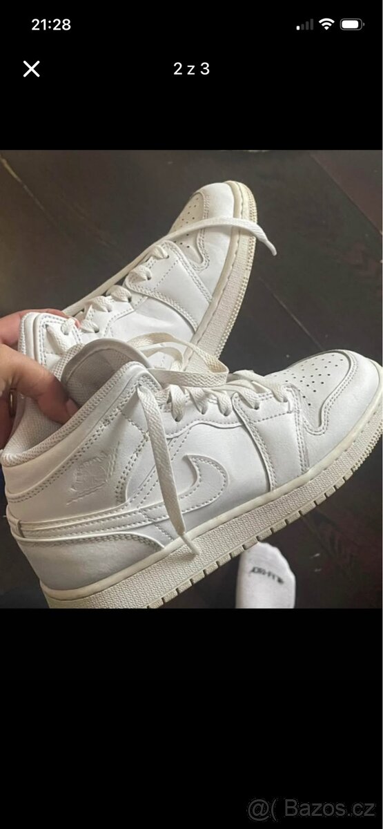 Air Jordan 1 mid triple white - 2