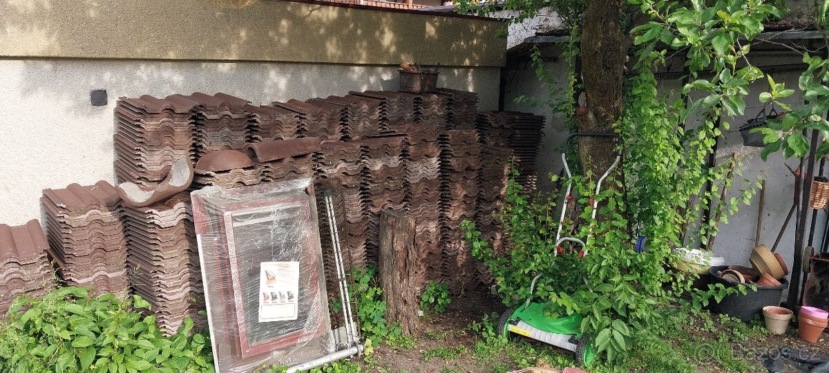 Prodám KM-Beta střešní krytinu - 2