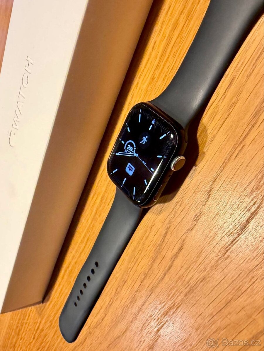 Apple Watch Series 7 45mm - 2