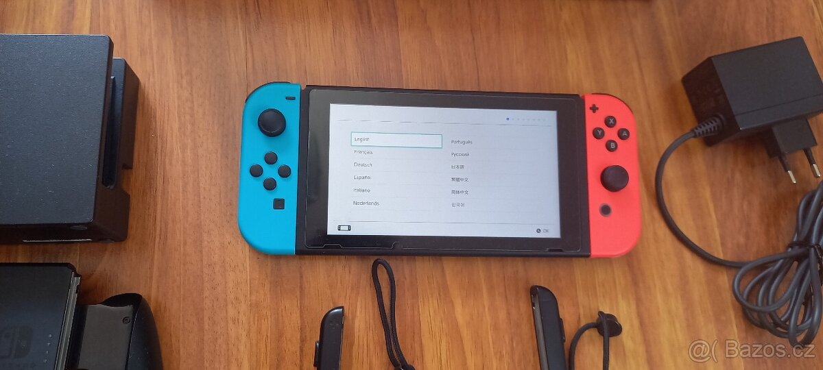 Prodám Nintendo Switch - 2