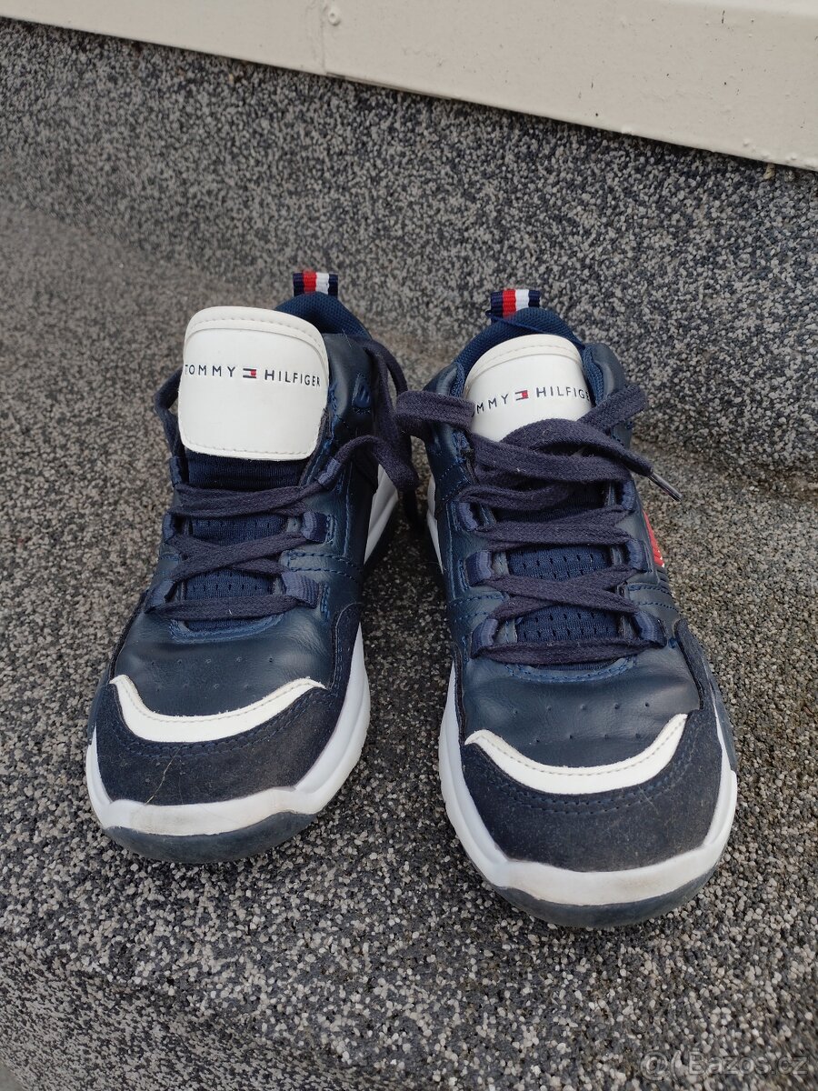 Tenisky Tommy Hilfiger vel. 33. - 2