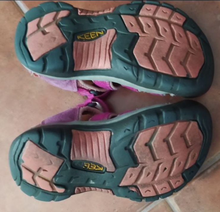 Sandálky KEEN vel. 29, 16 cm stélka - 2