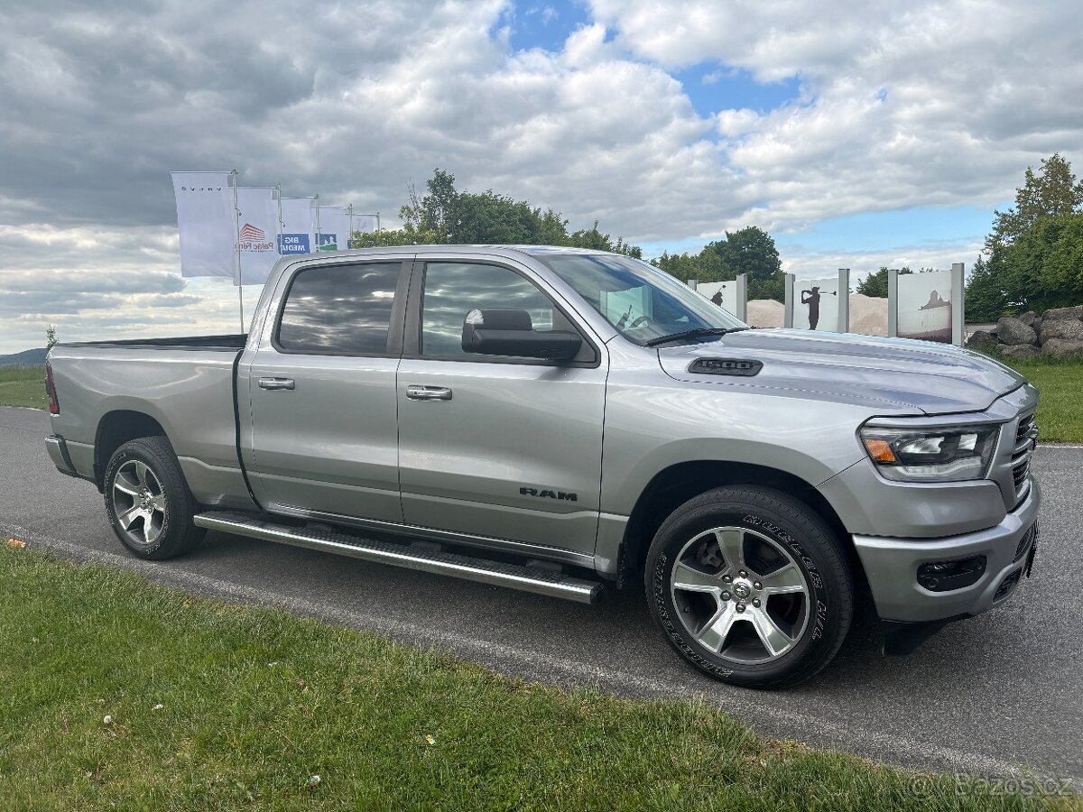 Dodge RAM 1500 5,7 4X4, 2019, Sport Luxury,odp.DPH
