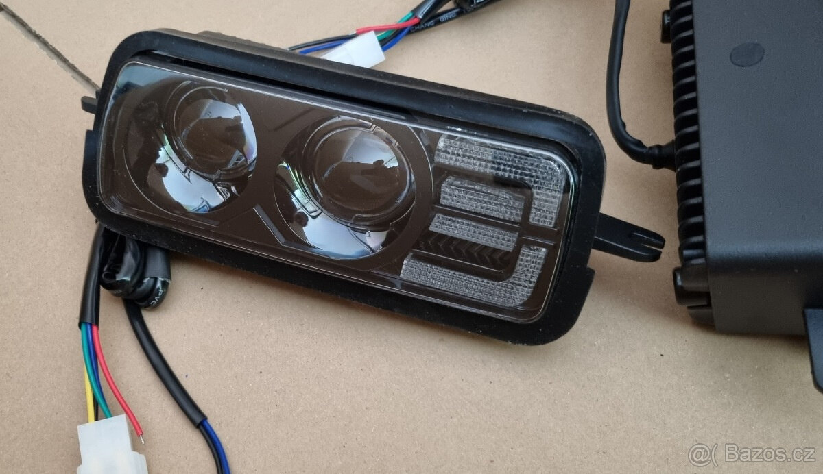 LADA 4x4 NIVA - LED světla přední, směrovky a denní světlo - 2