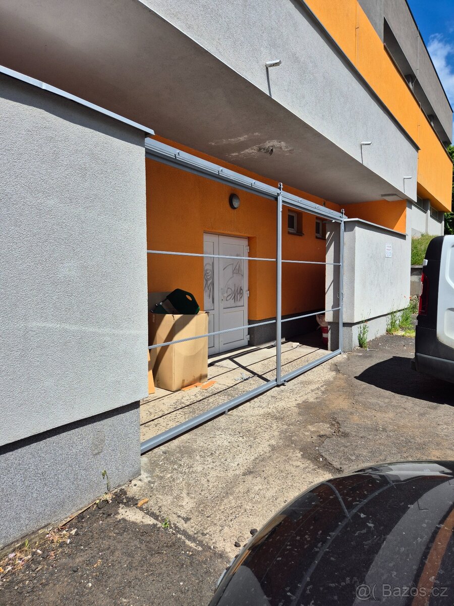 Posuvná brána 3,5m - 2