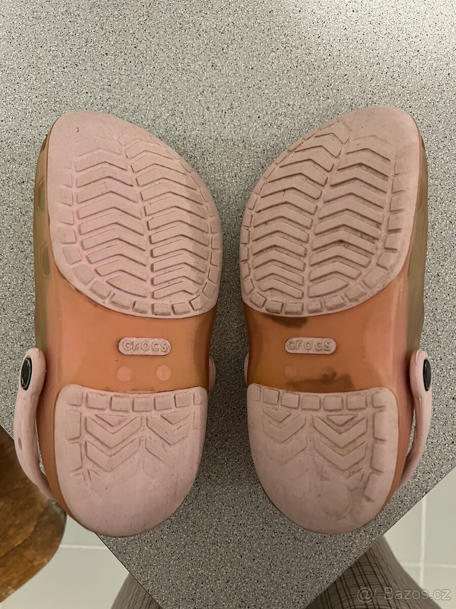 Růžové Crocs - 2