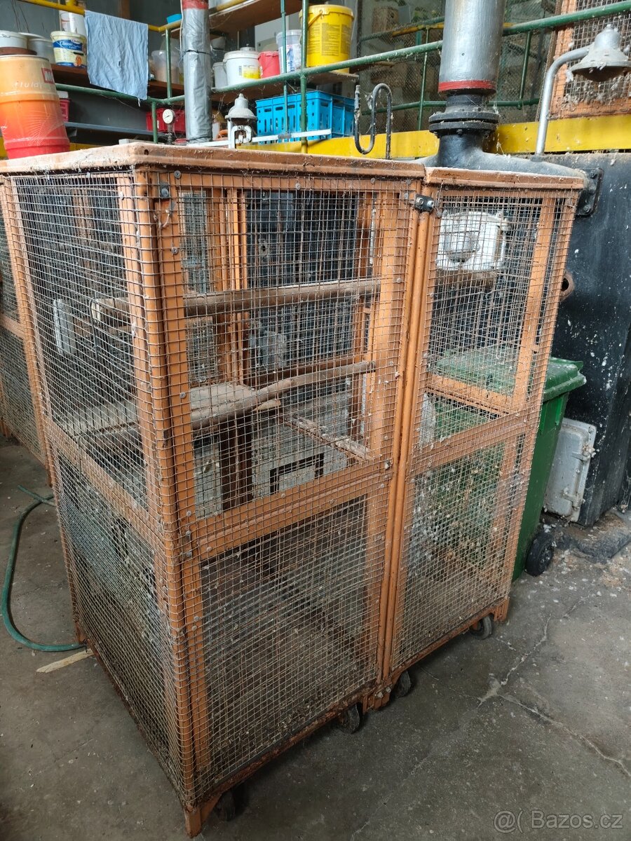 klec pro papoušky - 2