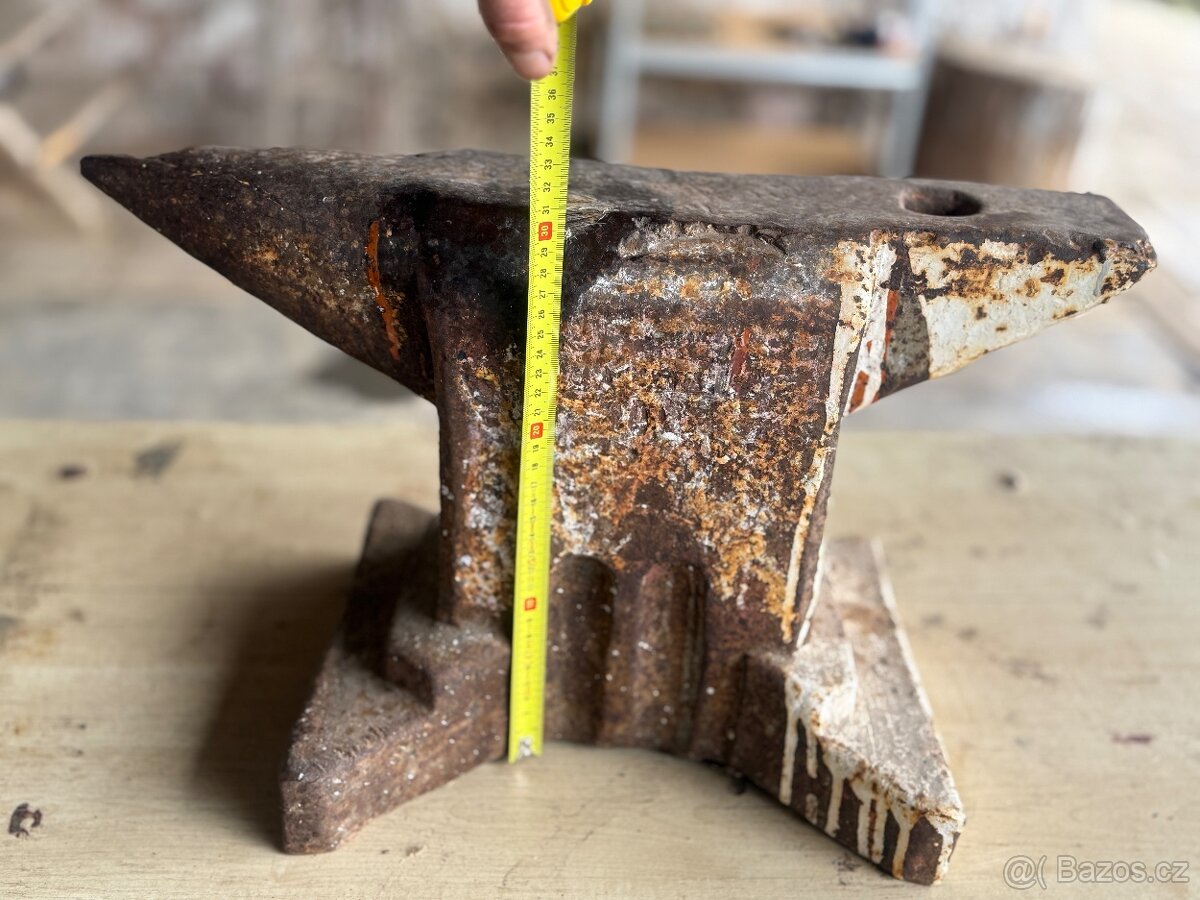 Stará poctivá kovadlina - 2