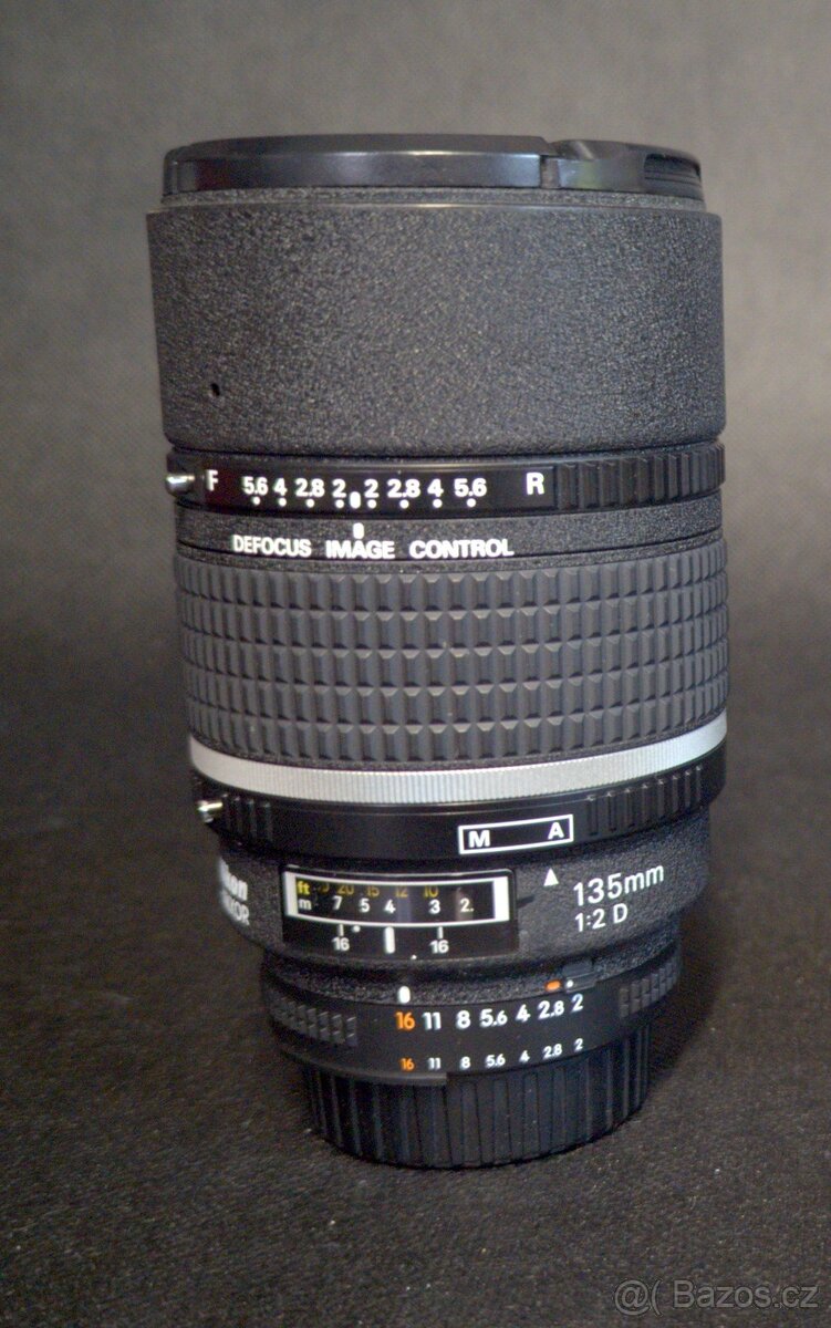 Nikon Nikkor AF DC 135mm f2 D - 2