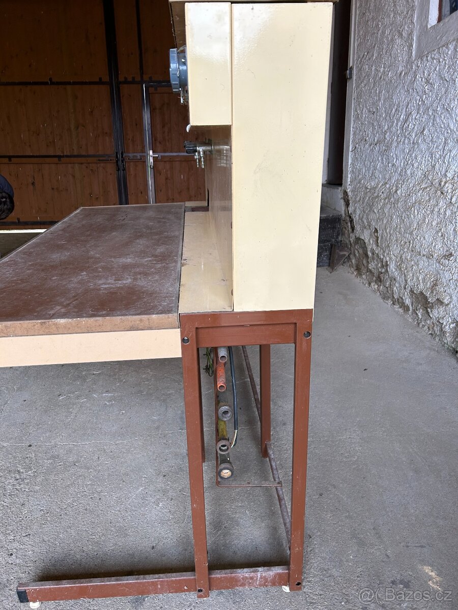 Pracovní stůl, ponk, stůl do dílny - 2