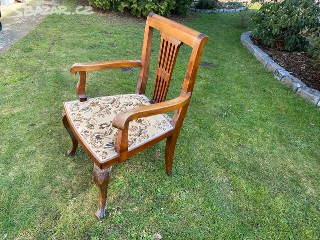 Stare kreslo, kresilko - 2