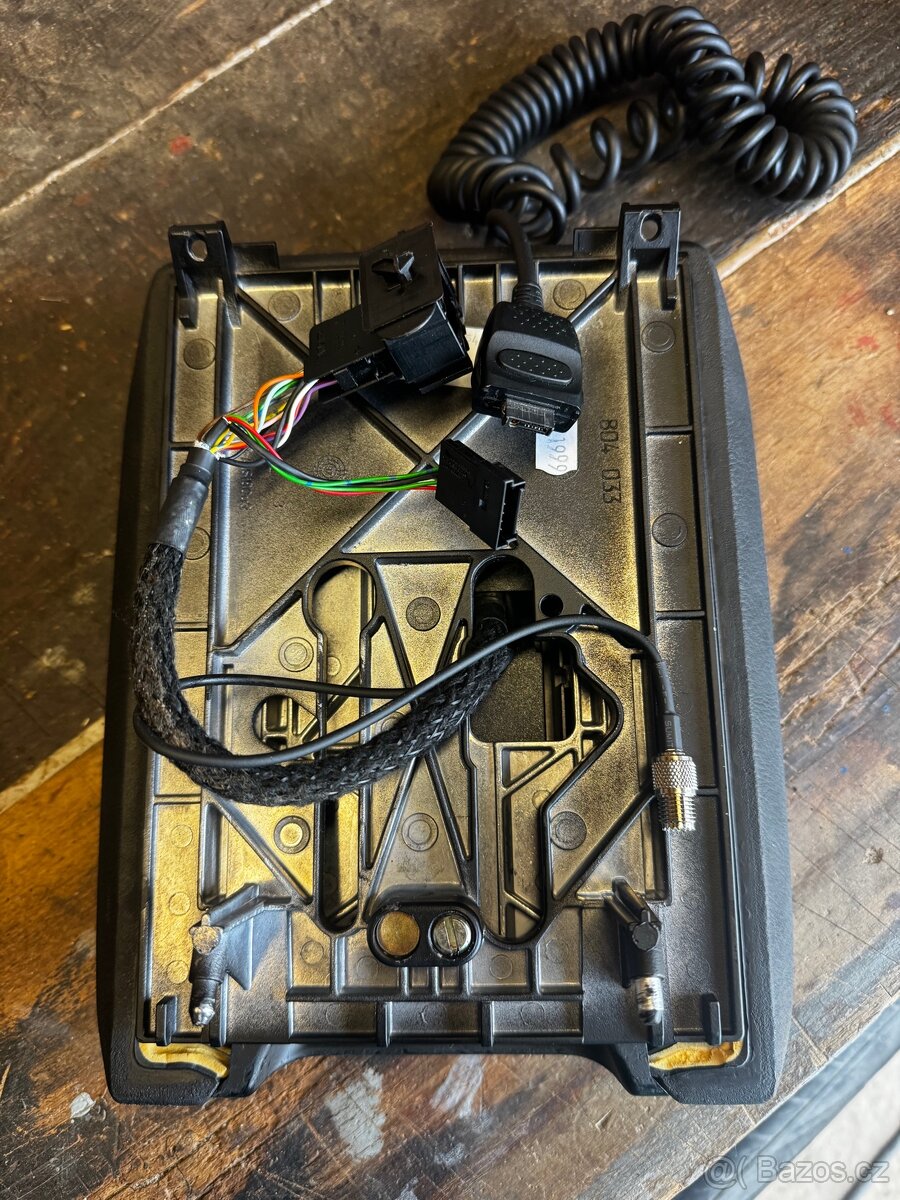 BMW e39 loketní opěrka - 2