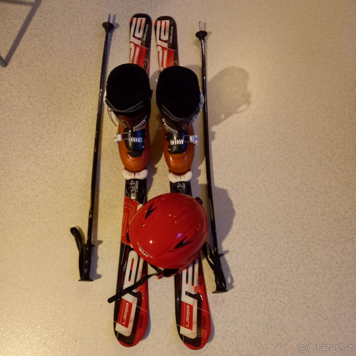 prodám kompletní lyžařský set - 2