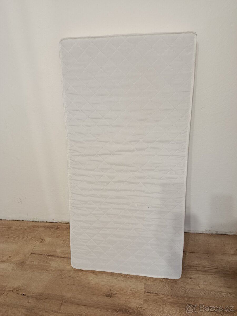 Dětská postýlka - 2