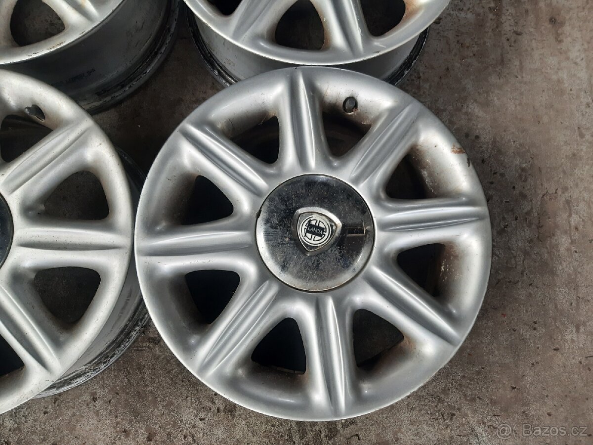 ALU kola Lancia Lybra 15" - 2