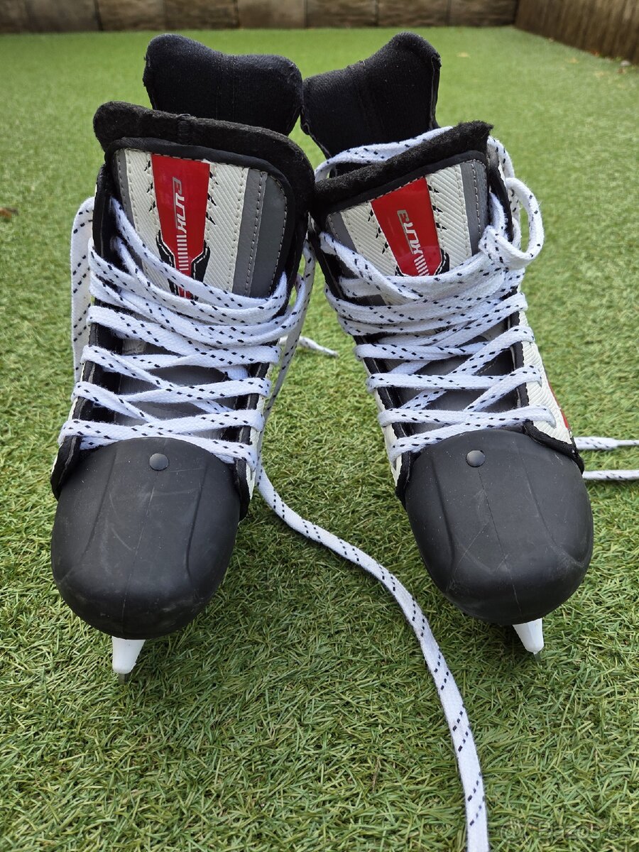 Prodám rostoucí dětské brusle 32-35 - 2