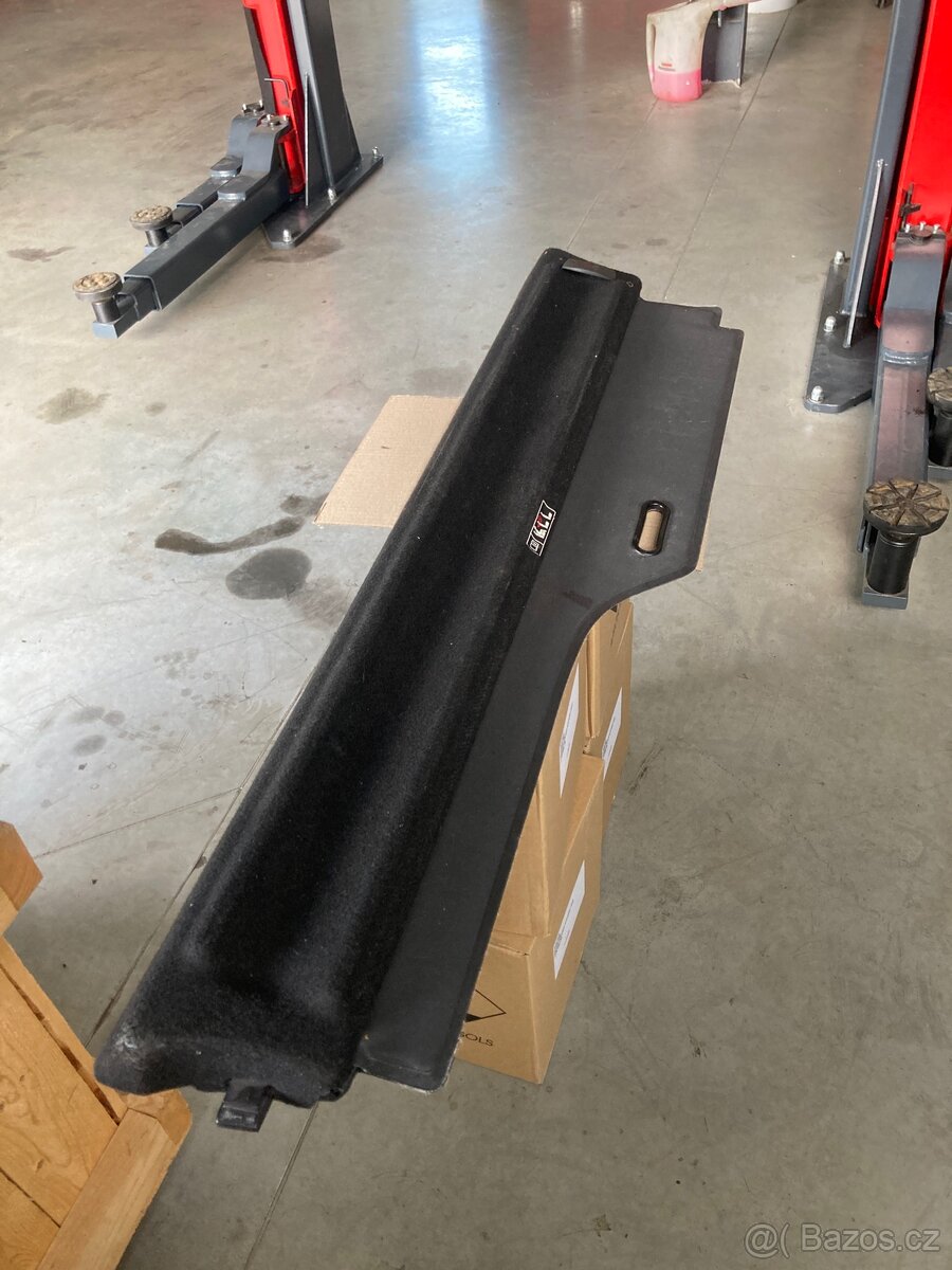 Roleta do kufru Discovery 3 / 4 - 2