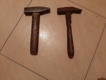Kladiva (kladívka), kleště a dláta - 2