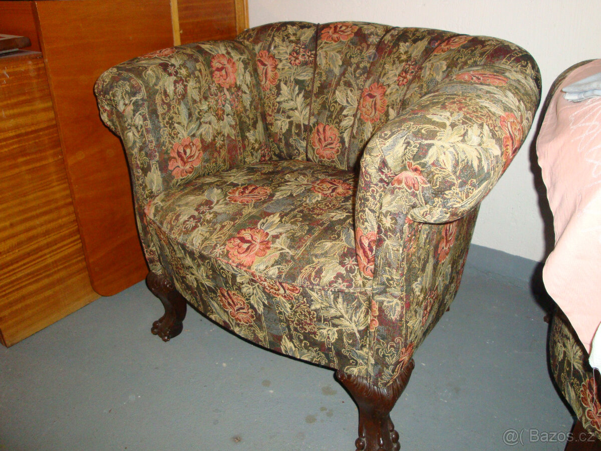 Křesla a sofa - 2
