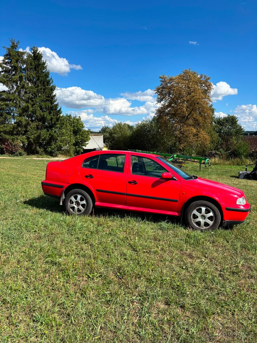 Škoda Octavia 1 - 2