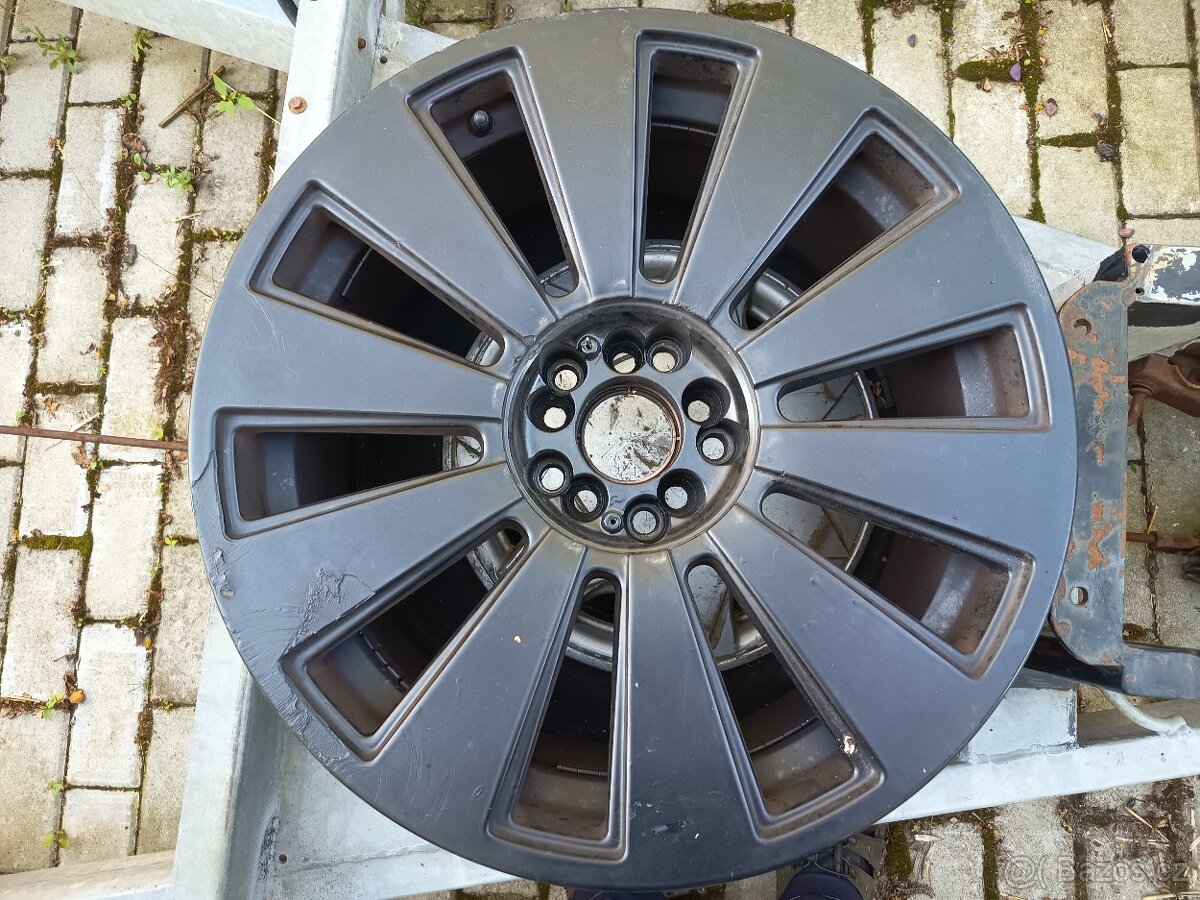 Tomason R18 audi - 2