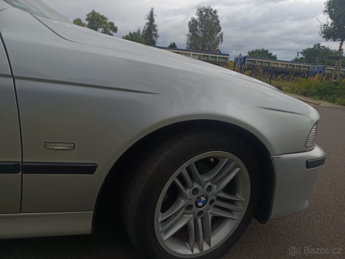 BMW E39 combi - M-packet listy dveří venkovní - 2