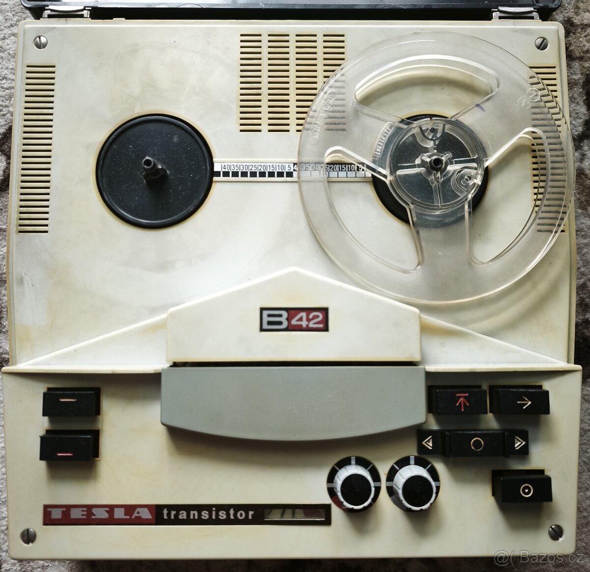 Magnetofon TESLA B42 - 2