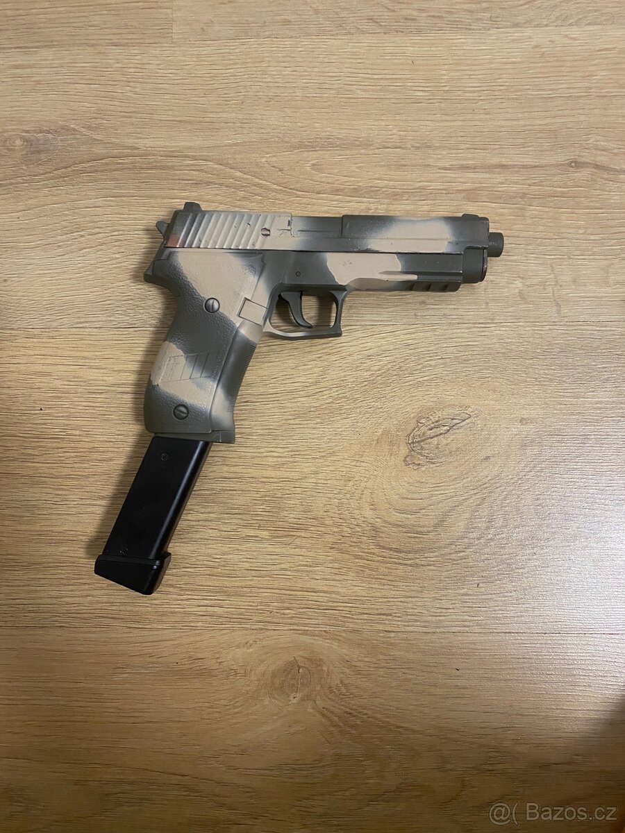 Pistole cm 122 - 2