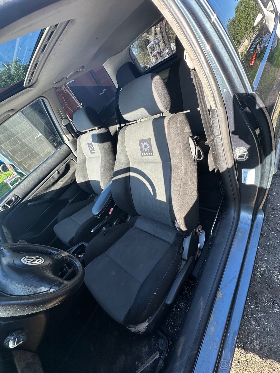 Vw golf 4 sedacky sportline 3dv - 2