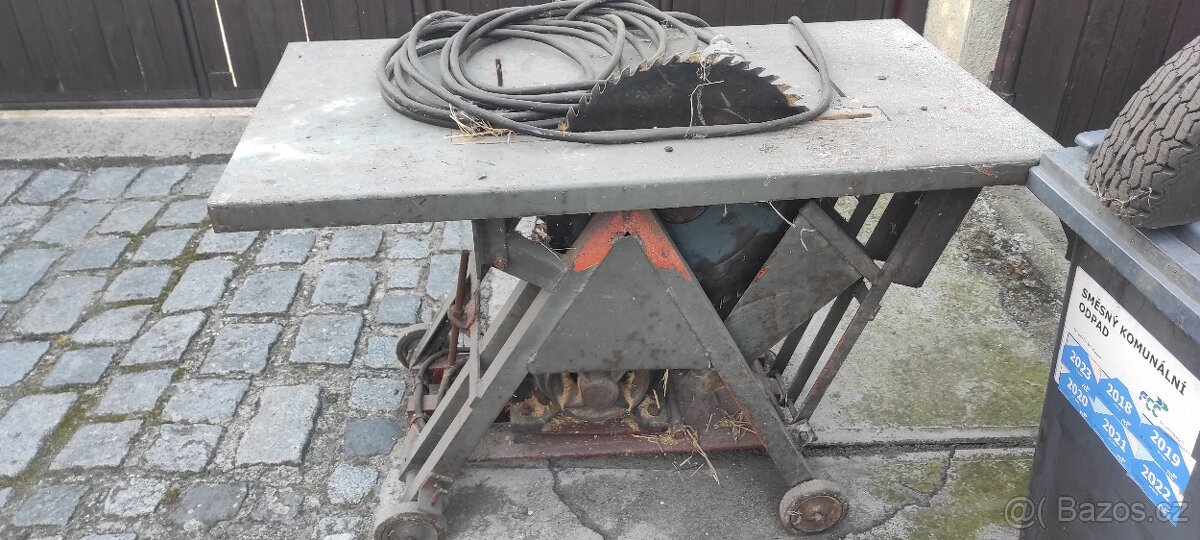 Cirkulárka s kolébkou - 2