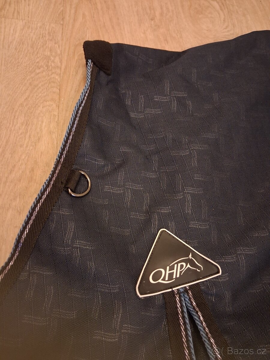 Nová deka QHP s fleecem, nepromokavá, velikost 135 - 2