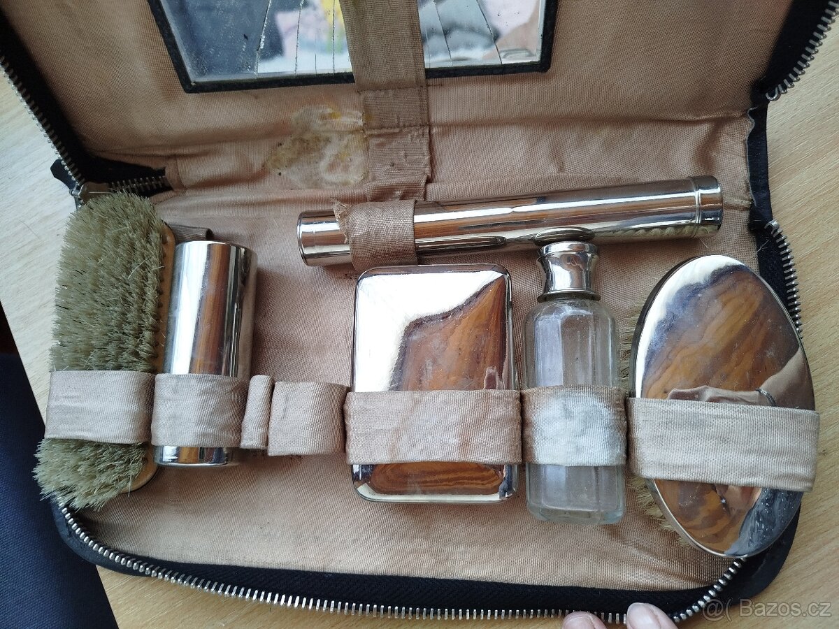 Starožitná kosmetická sada - 2