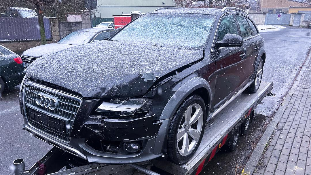 Vůz na díly Audi A4 8K allroad avant r.v. 2010 CAGB LMA LZ7L - 2