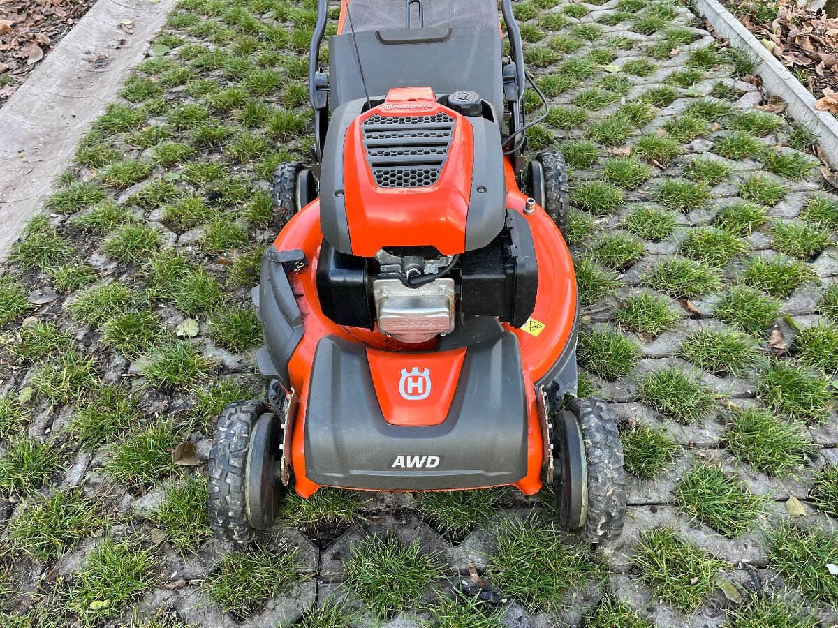 Sekačka AWD Husqarna LC 356AWD - 2