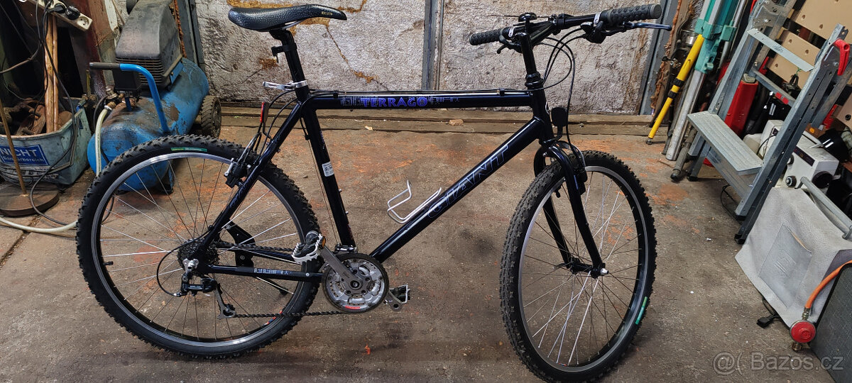 Vintage MTB horské kolo Giant kapalinové brzdy - 2