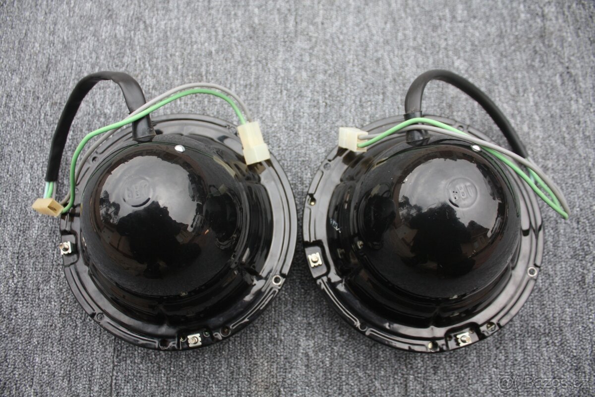 Škoda 105, Škoda 120 - kompletní přední světlomety - 2