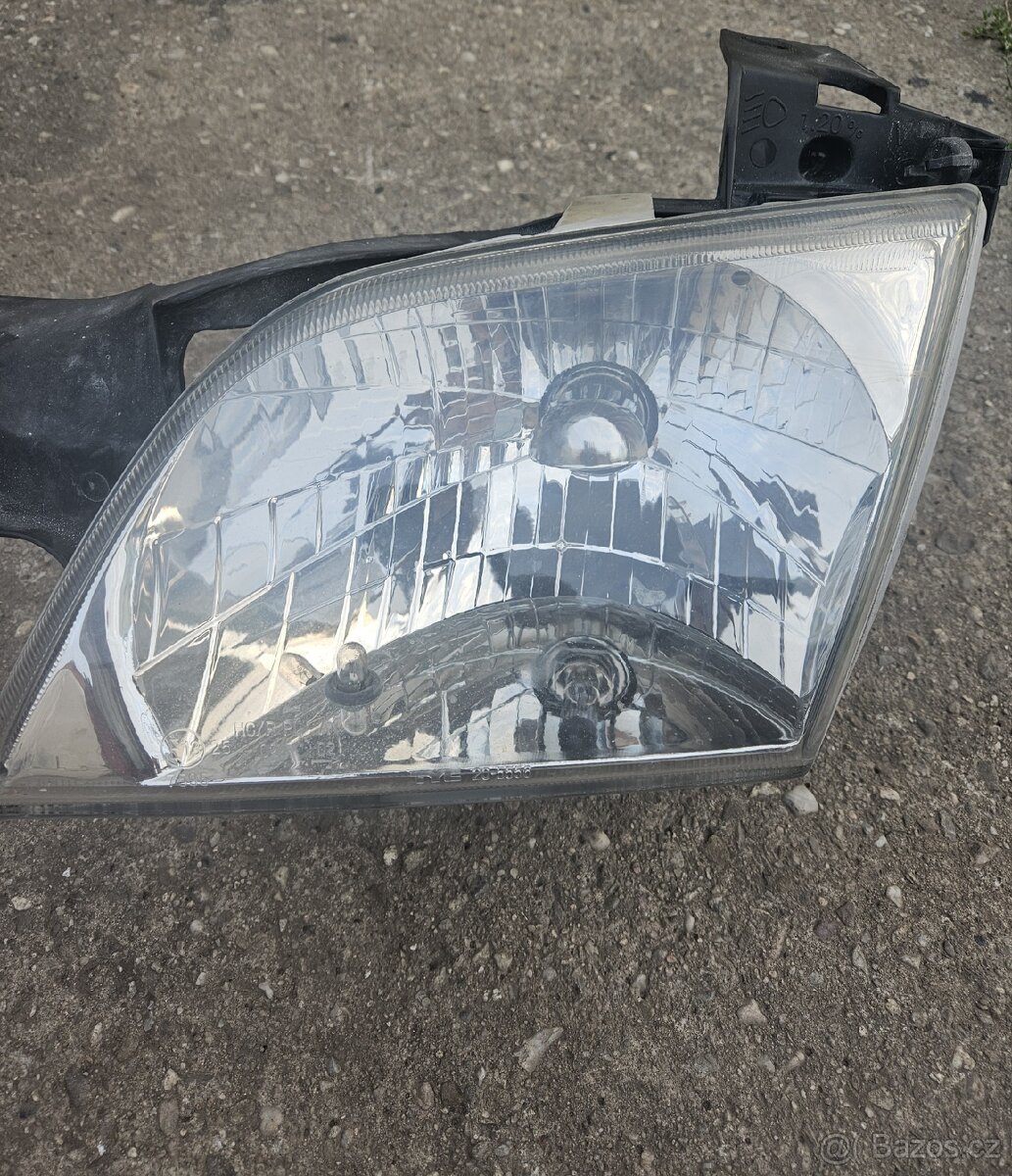 Opel sintra přední světlo. - 2