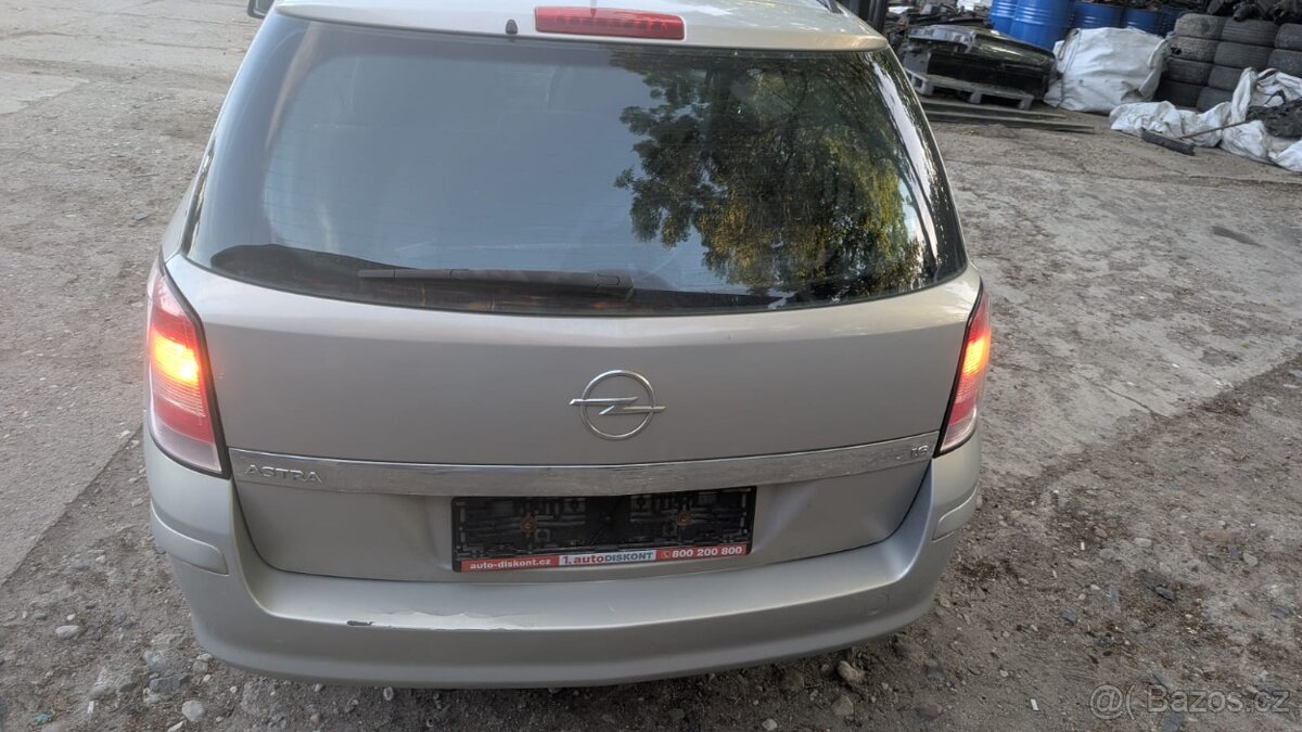 Opel Astra H 1.6 75kw 2008 r.v - 2