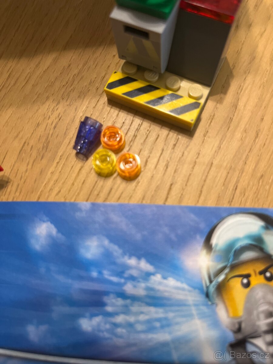 Lego City 60206 Hlídka Letecké policie - 2