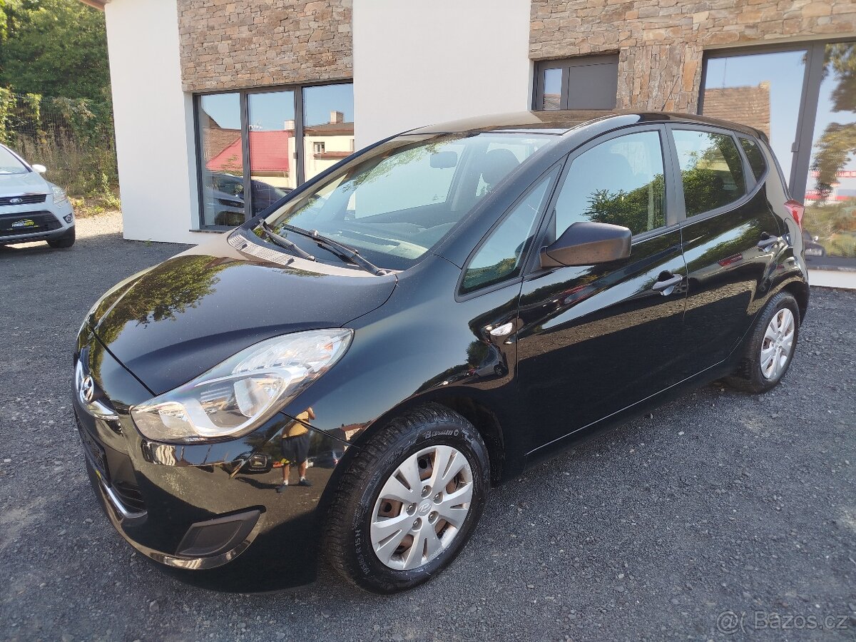 Hyundai ix20 1.4i 66 kW, r.v. 9/2011, najeto 157.962 km - 2