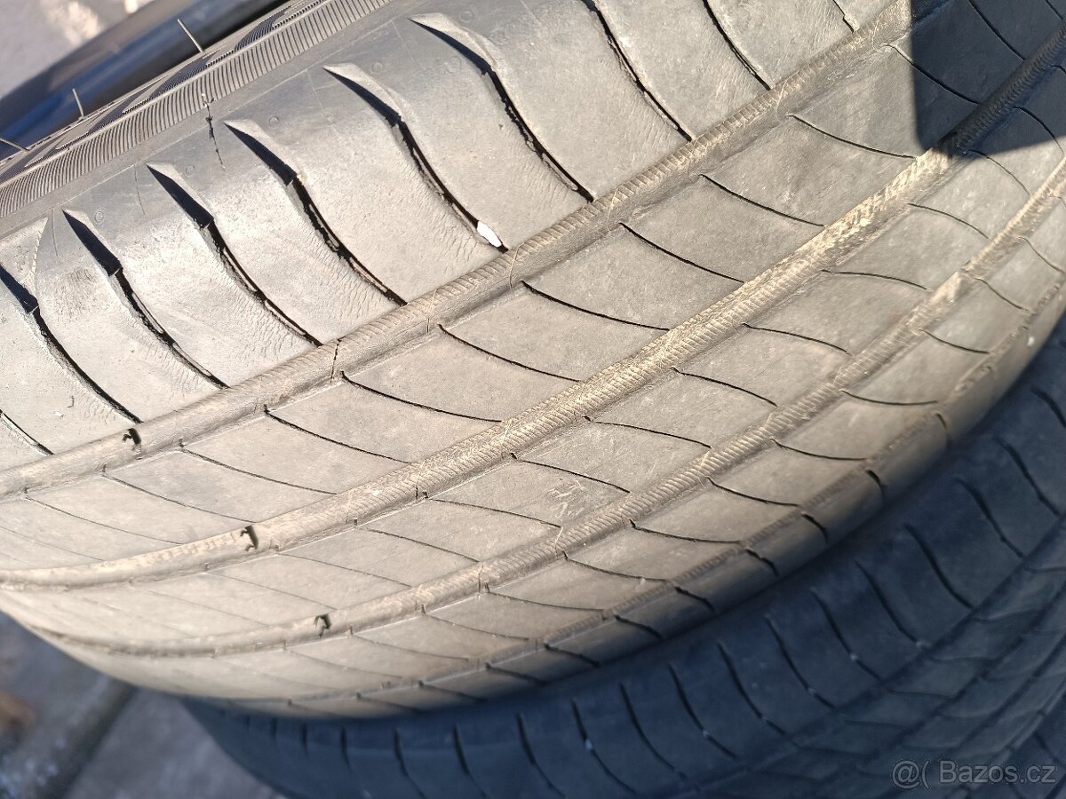 Letní pneu Michelin 225/45 R17 - 2