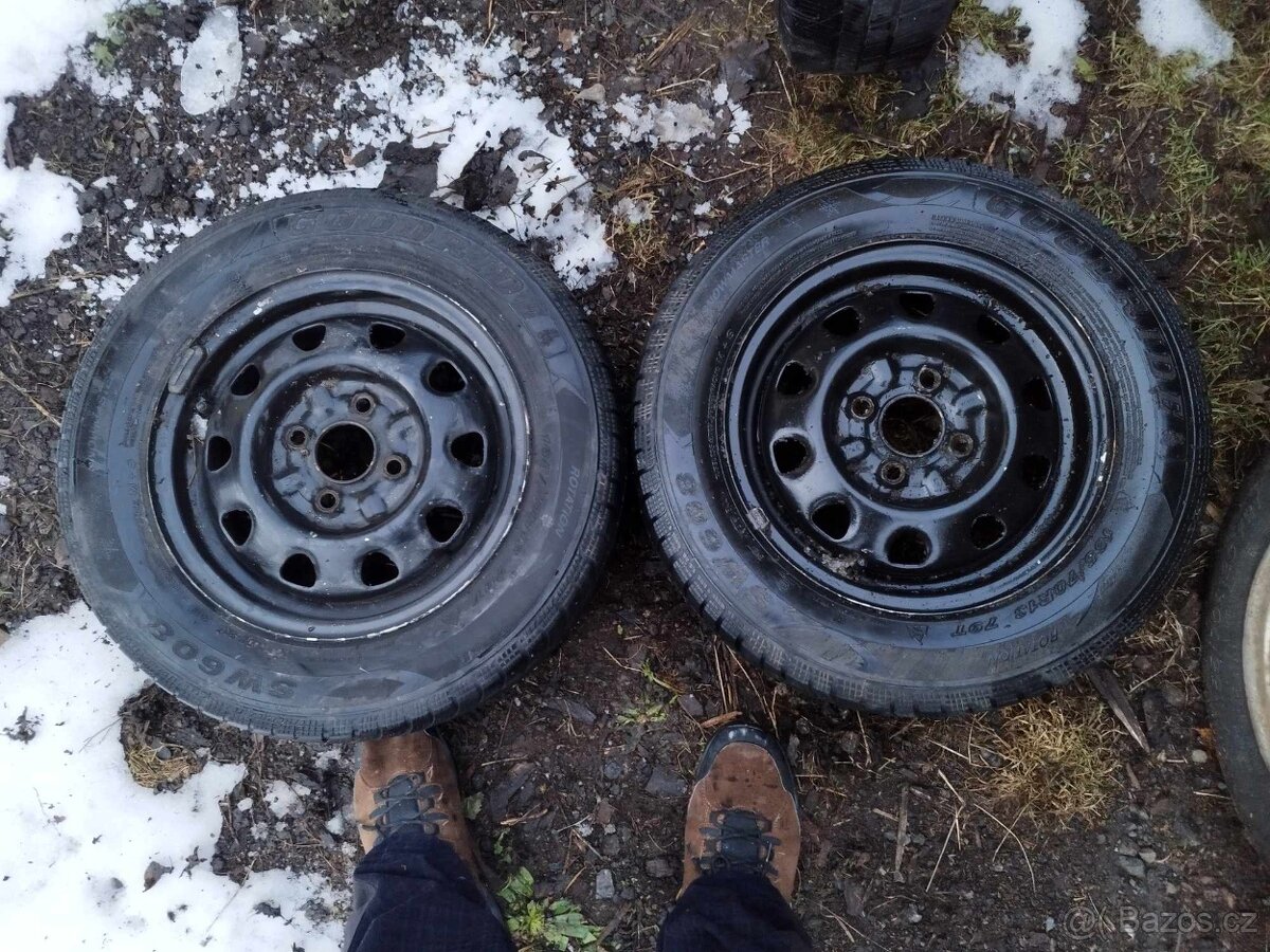 Zimní pneu 165/70/13 - 2