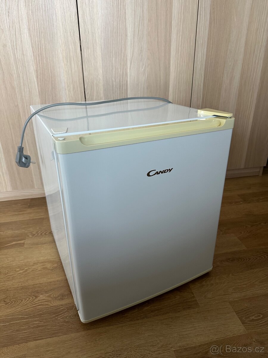 Lednička Candy CFL 050 E - 2